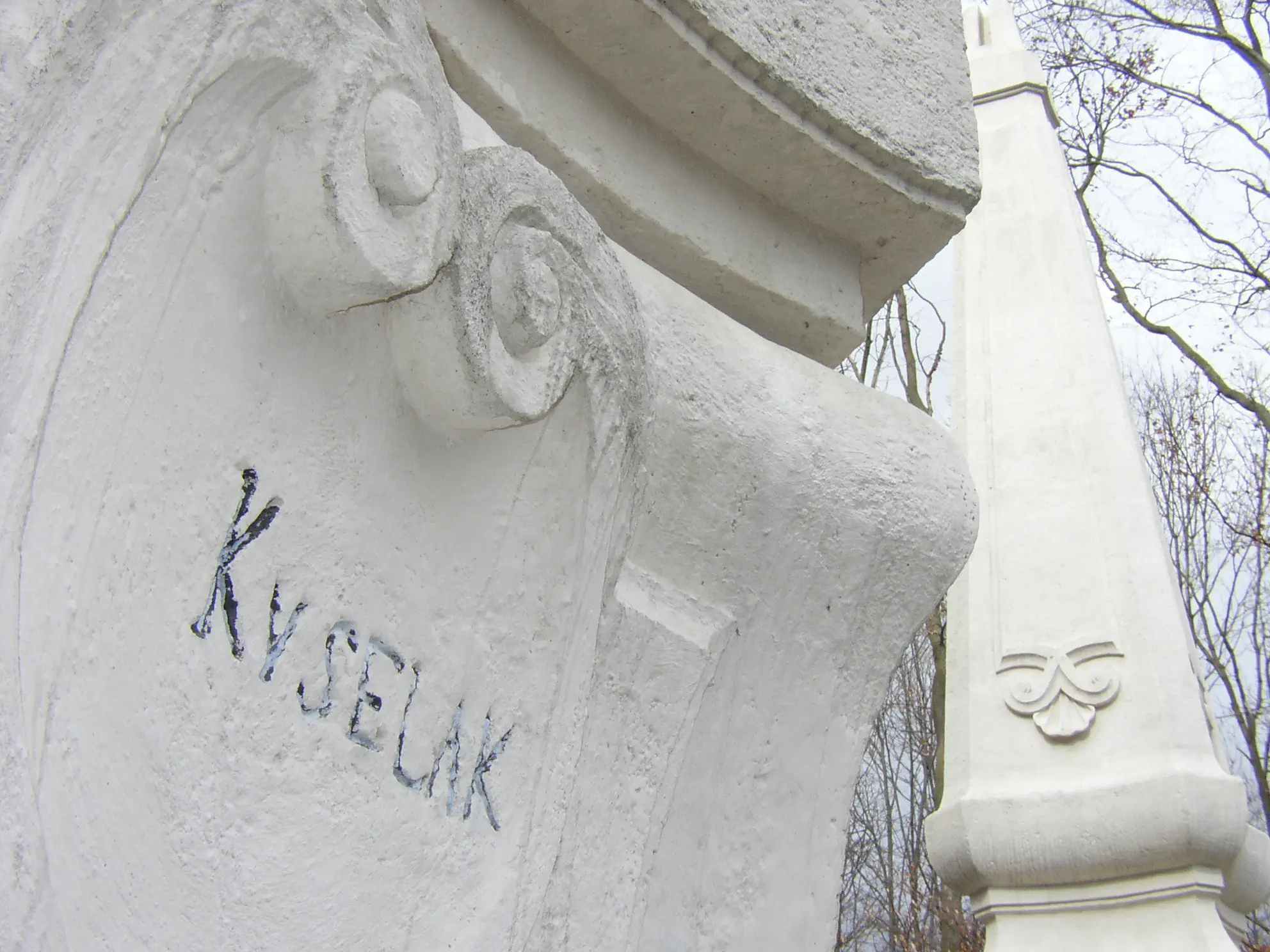 Signatur Obelisk